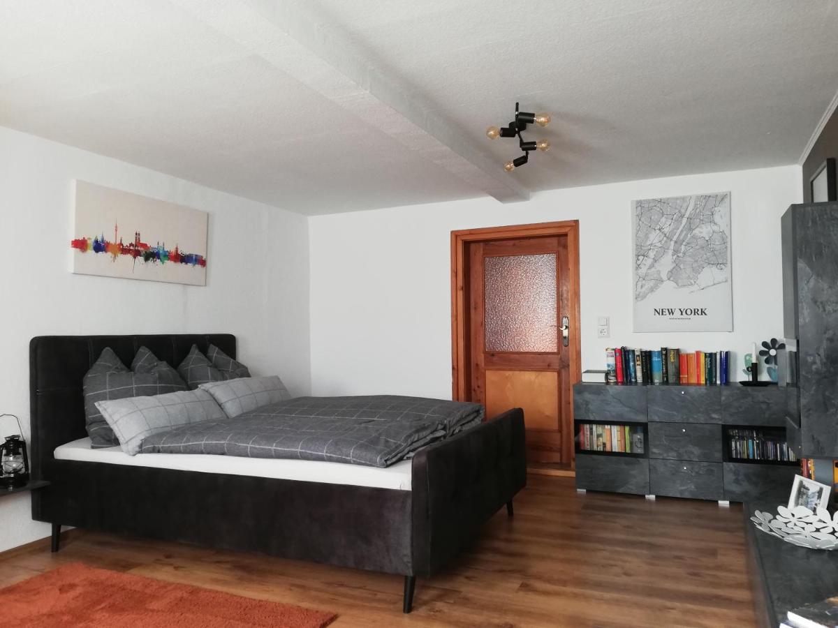 Ferienwohnung Isis In Neufang Sonneberg Esterno foto